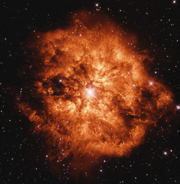 M1-67 и WR 124 («Хаббл»). Hubble Legacy Archive, NASA, ESA