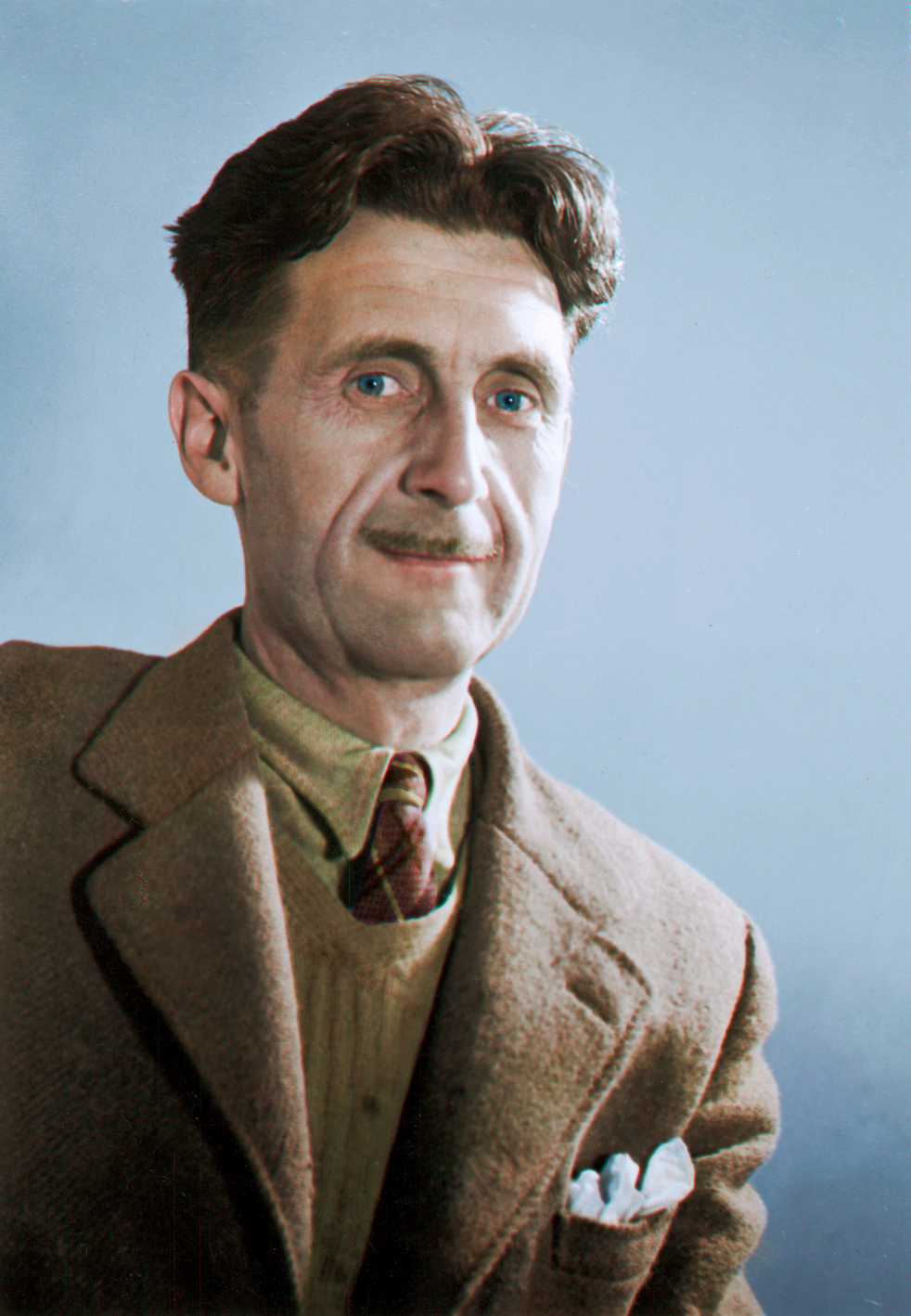 Джордж Оруэлл в 1940-х годах. Cassowary Colorizations / «Википедия»