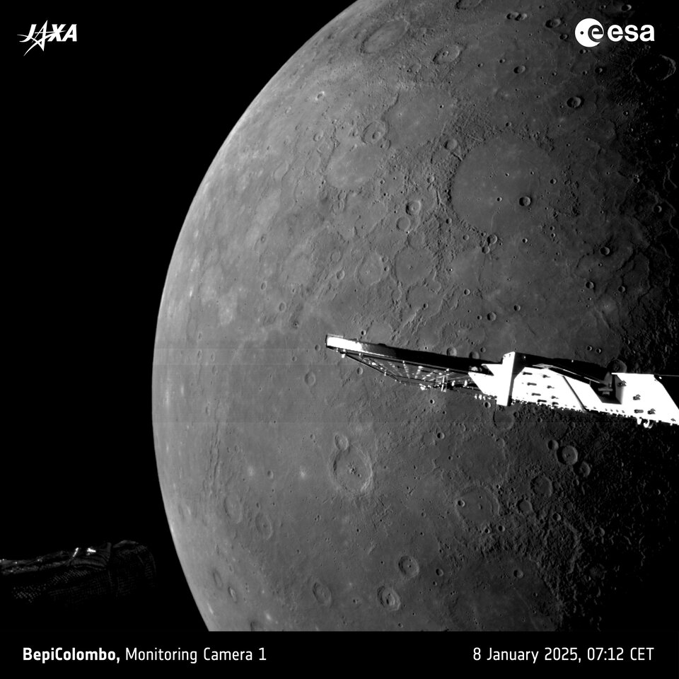Залитый солнцем север Меркурия, видимый с помощью M-CAM 1