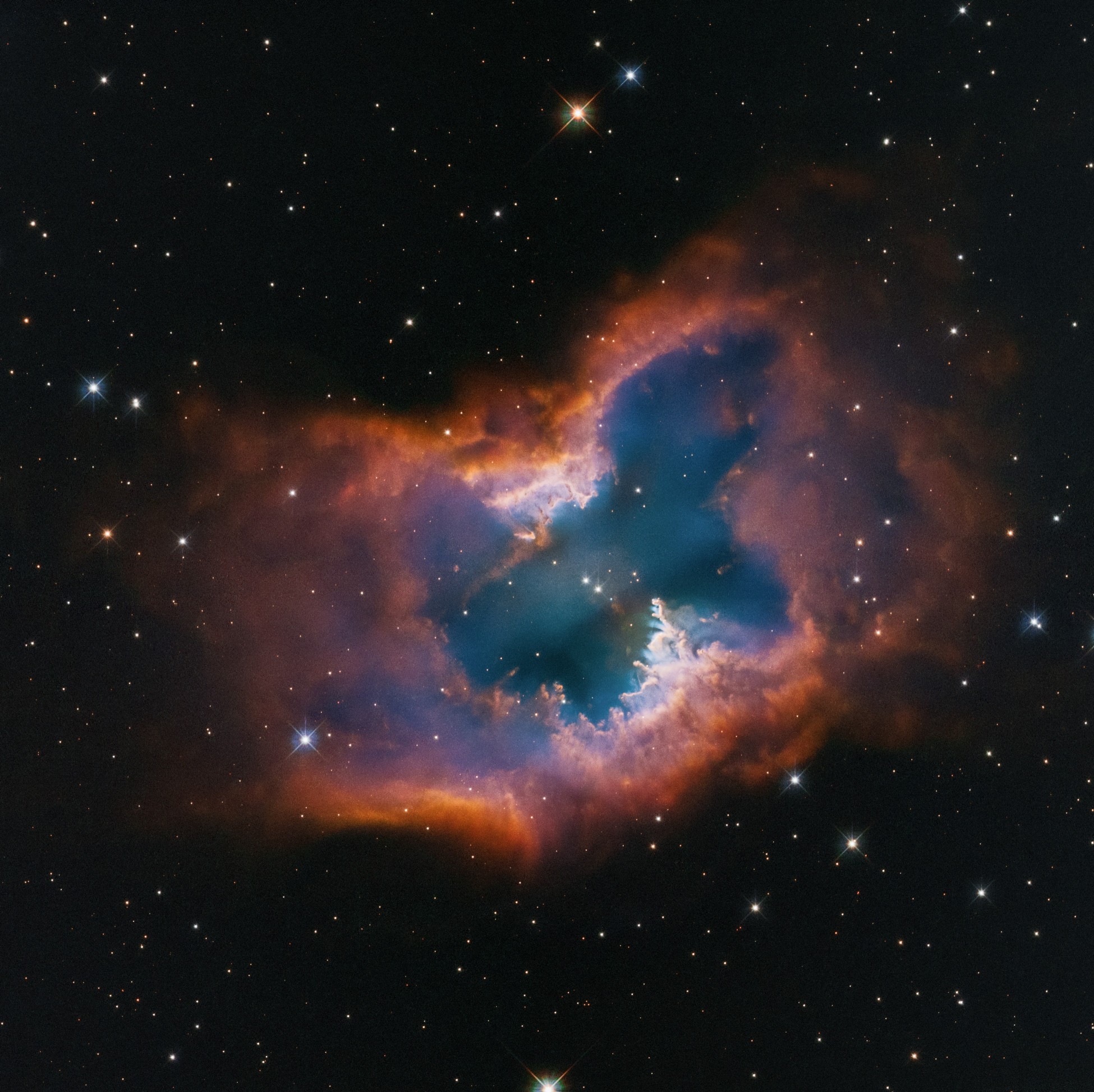 Туманность NGC 2899